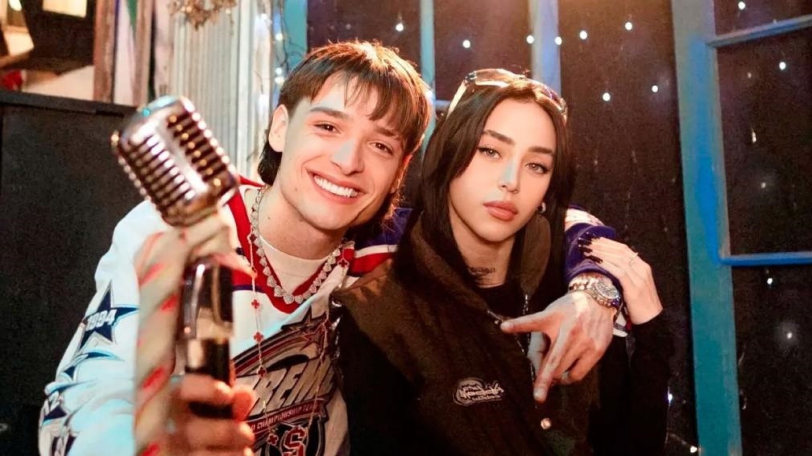 Nicki Nicole y Peso Pluma confirmaron su romance en un día particular